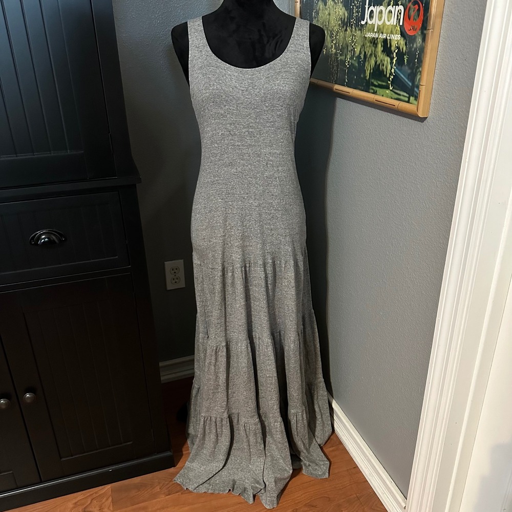 Cabi Dress Gray Small Tiered Maxi Sleeveless Casual Stretch Minimalist